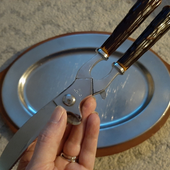 Vintage Meat tray and Cutters - Picture 2 of 4